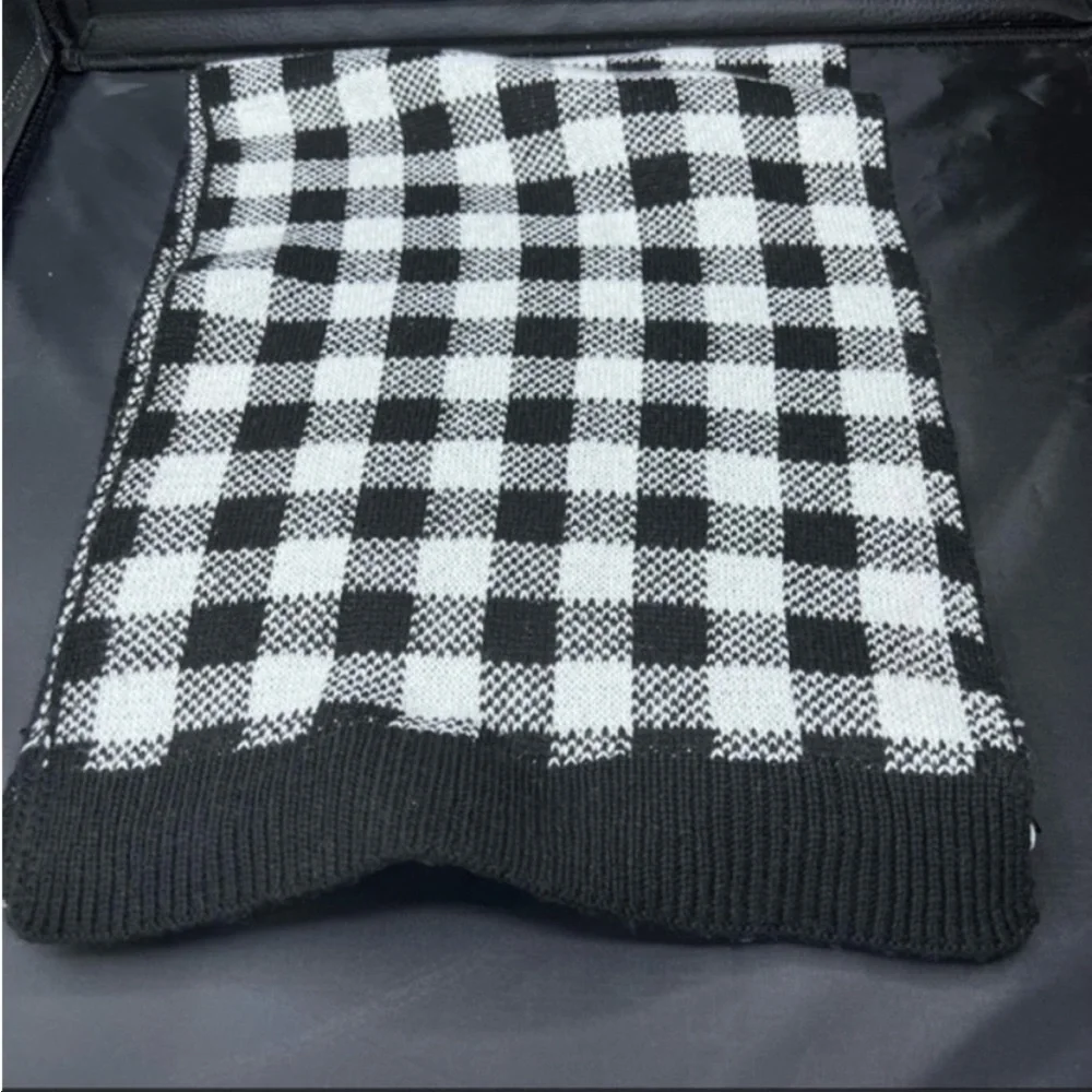 Vera Bradley Buffalo Plaid Scarf wrap